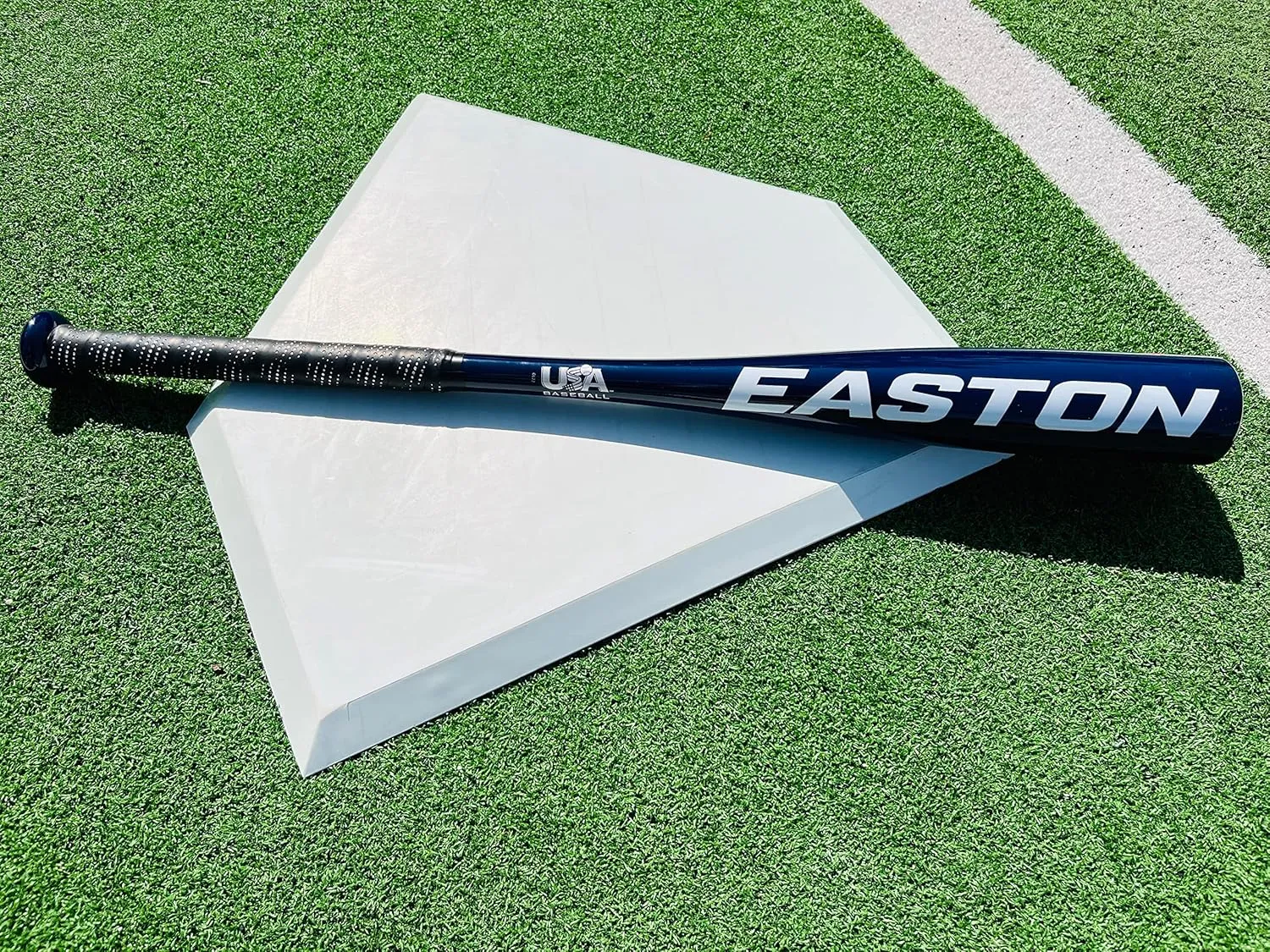 Easton | Moxie T-Ball Bat | USA | -13 Drop | 2 1/4" Barrel | 1 Pc. Aluminum | Multiple Styles